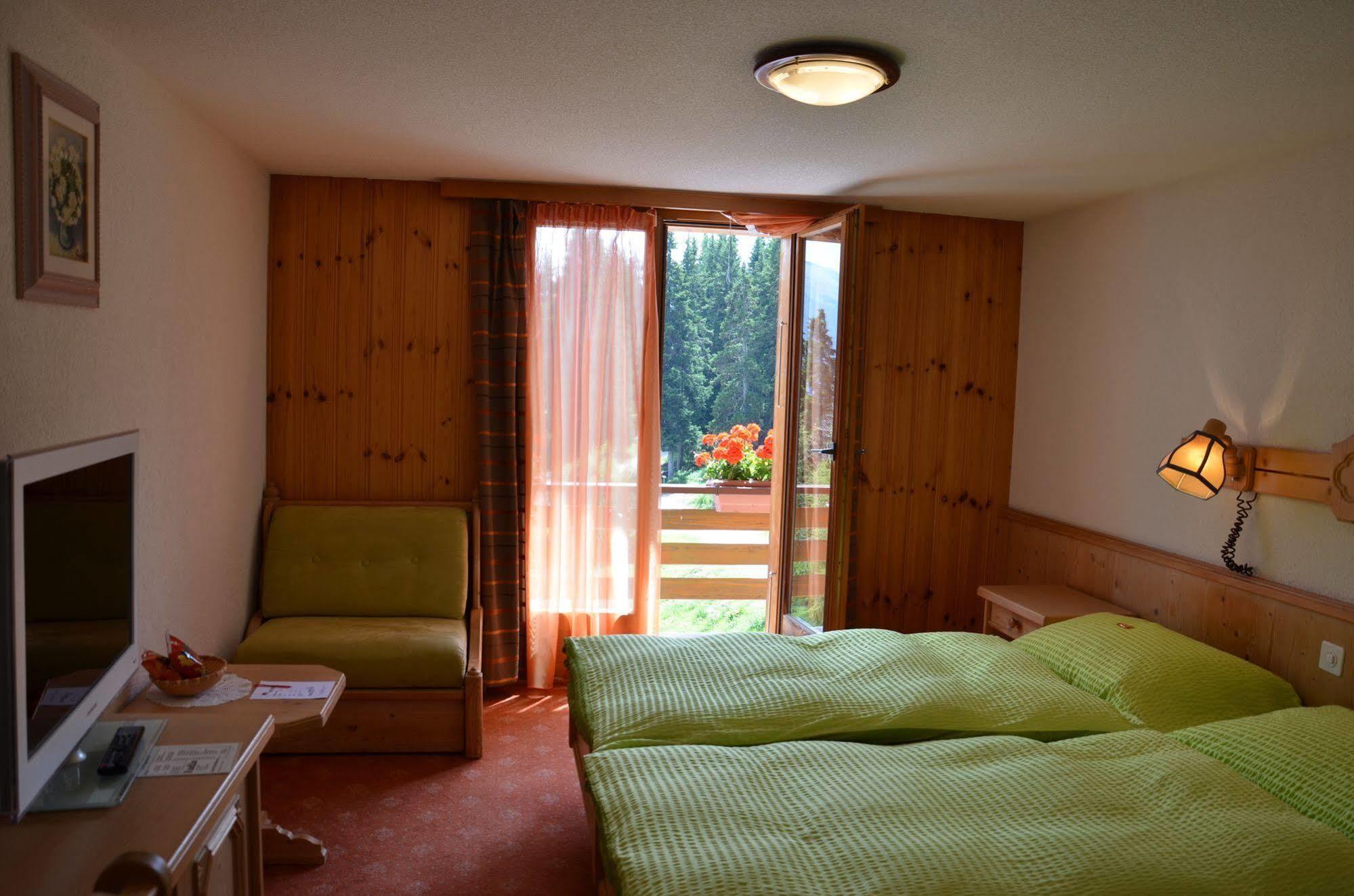 Hotel La Cambuse Les Collons Eksteriør billede
